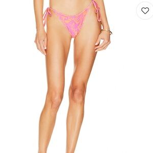 L*space Levy bikini bottom